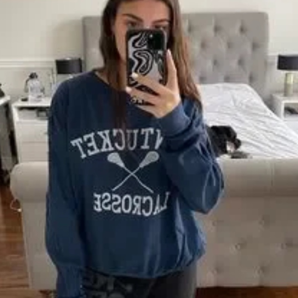 Brandy Melville Nantucket lacrosse long sleeve shirt